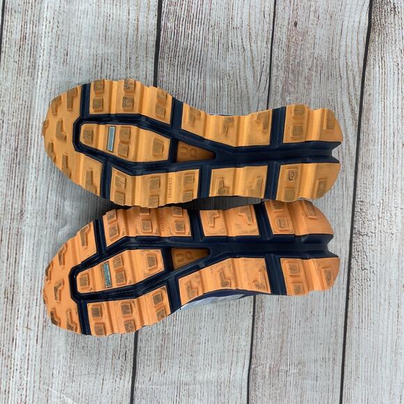 On Cloudvista Womens Sz 6 Running Shoes Midnight Copper - Picture 8 of 9